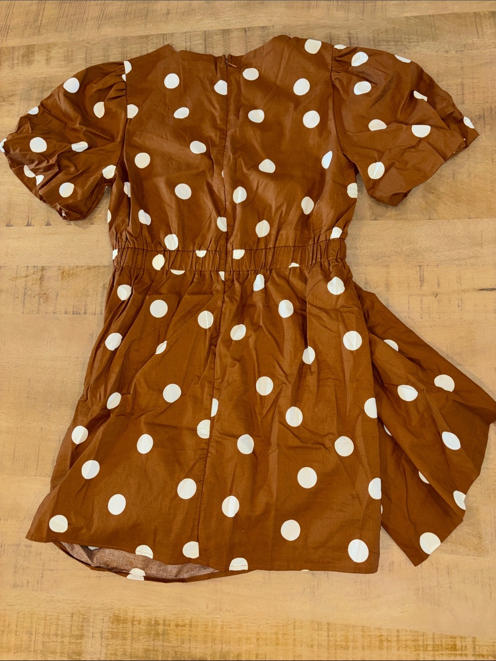 Strut & Bolt Boutique Brown Polkadot Ruched Dress Large NWT Party Puff Sleeve - Picture 8 of 8